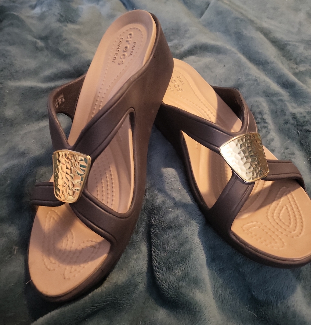 Crocs Brown Wedge Sandals with Gold Accent